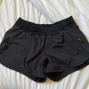 Lululemon Black Athletic Shorts Size 8